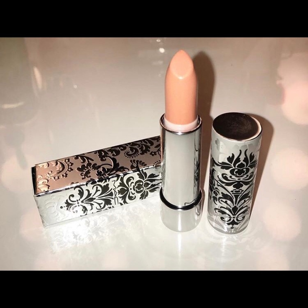 Mac Treasured Lipstick Limited Edition